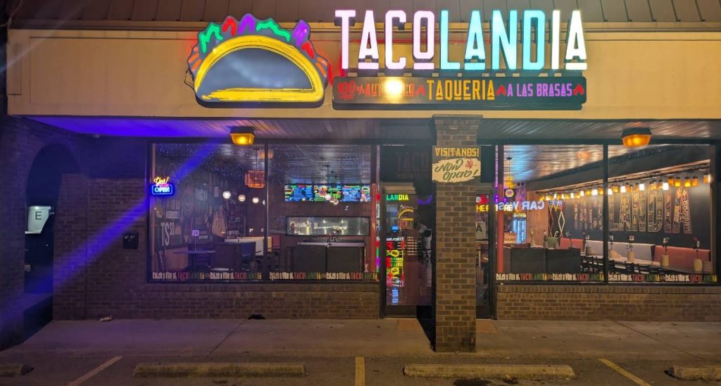 Tacolandia Restaurant Interior Design. Onak Design Studio: Expert architectural, interior, and landscape design